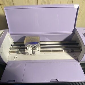 Cricut Cutting Machine in Lavender